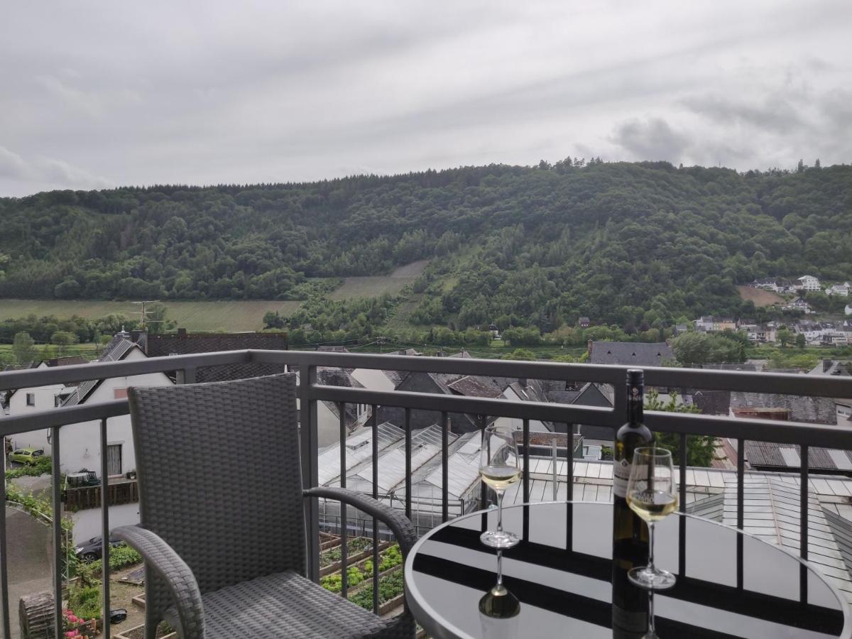 Отель Weingut Stiftshof Энкирх Экстерьер фото